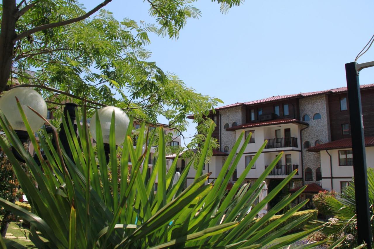 Bademite Apartments Sveti Vlas Esterno foto
