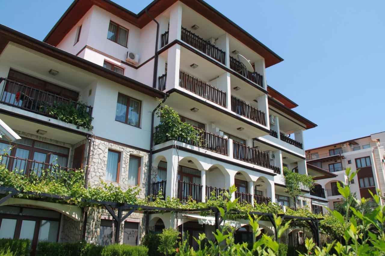 Bademite Apartments Sveti Vlas Esterno foto