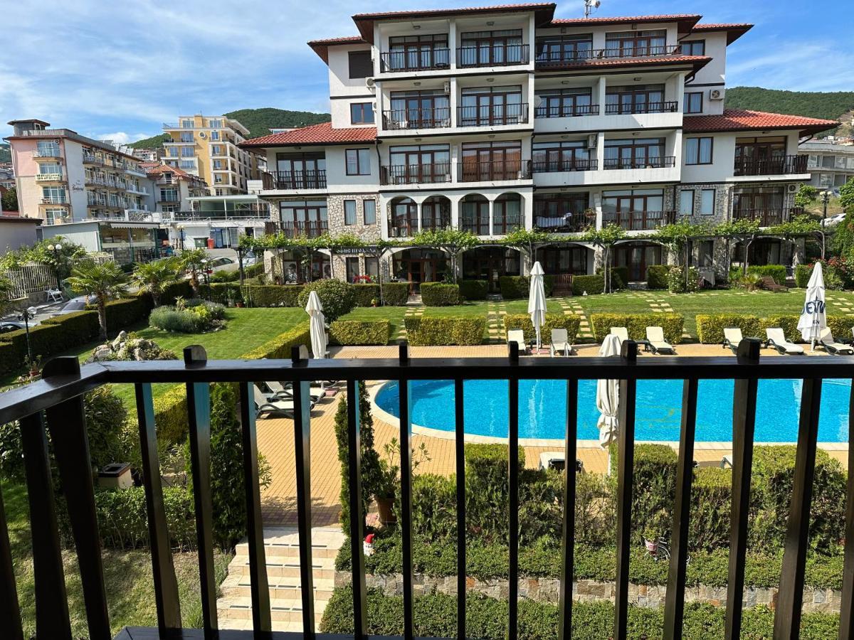 Bademite Apartments Sveti Vlas Esterno foto
