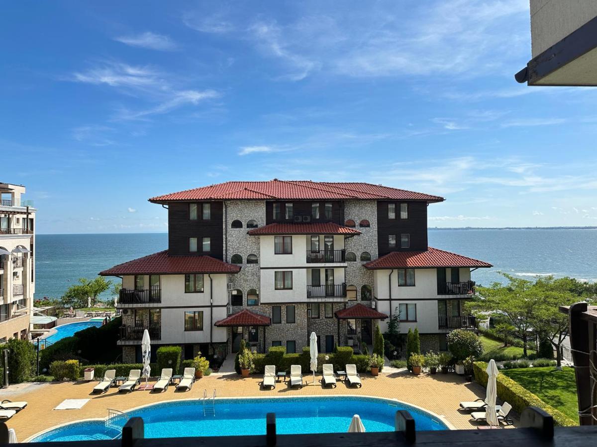 Bademite Apartments Sveti Vlas Esterno foto