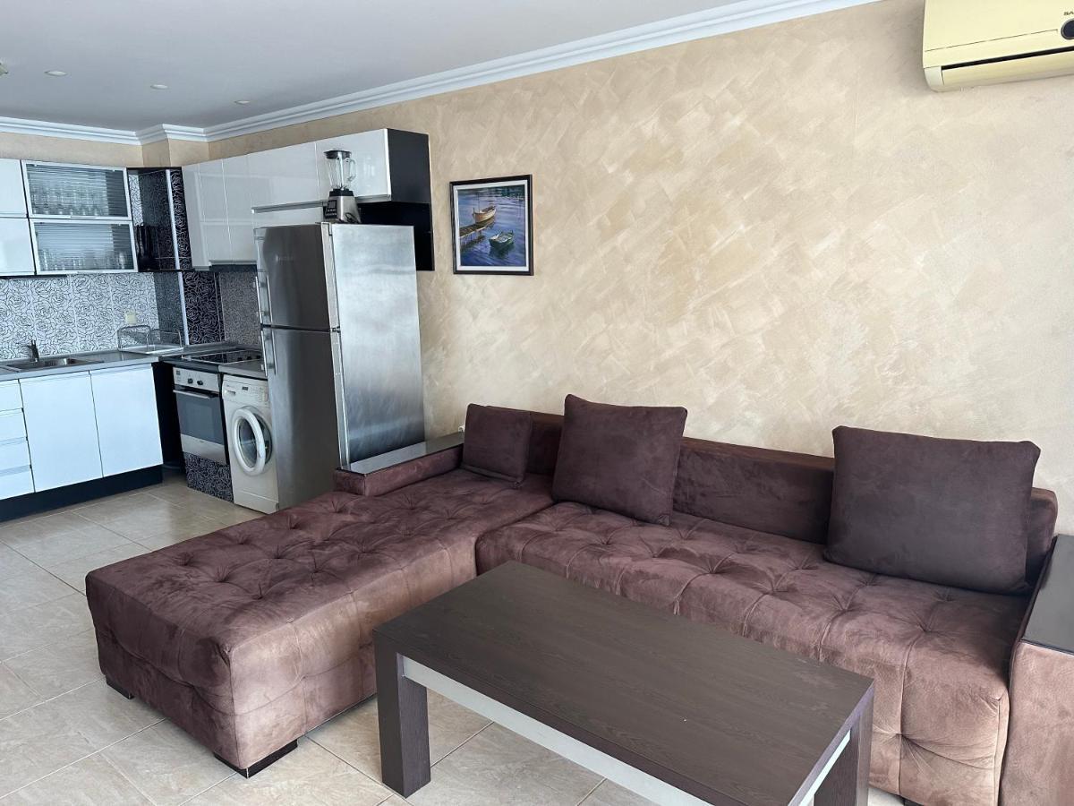 Bademite Apartments Sveti Vlas Esterno foto